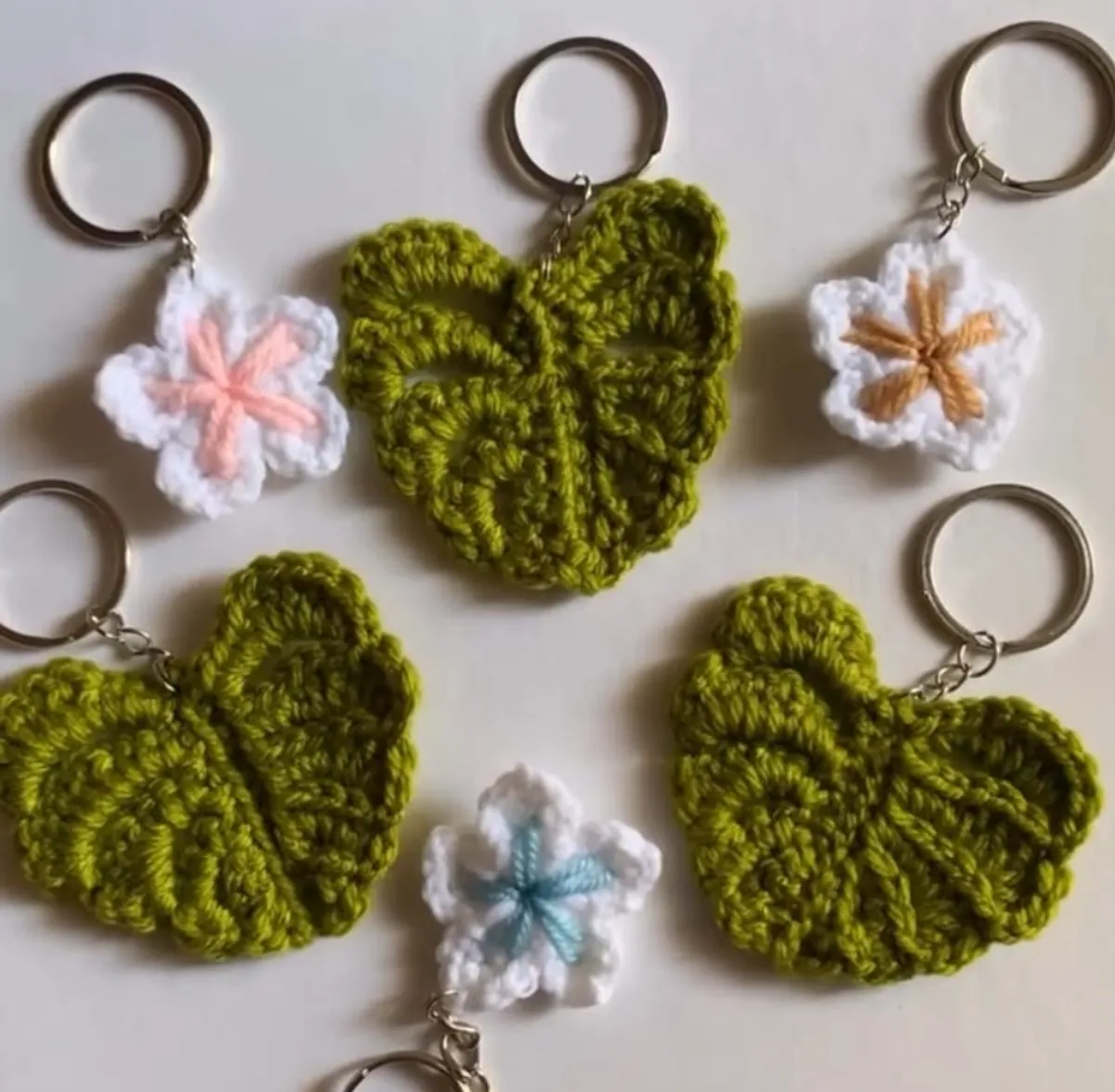 Monstera Leaf Keychain